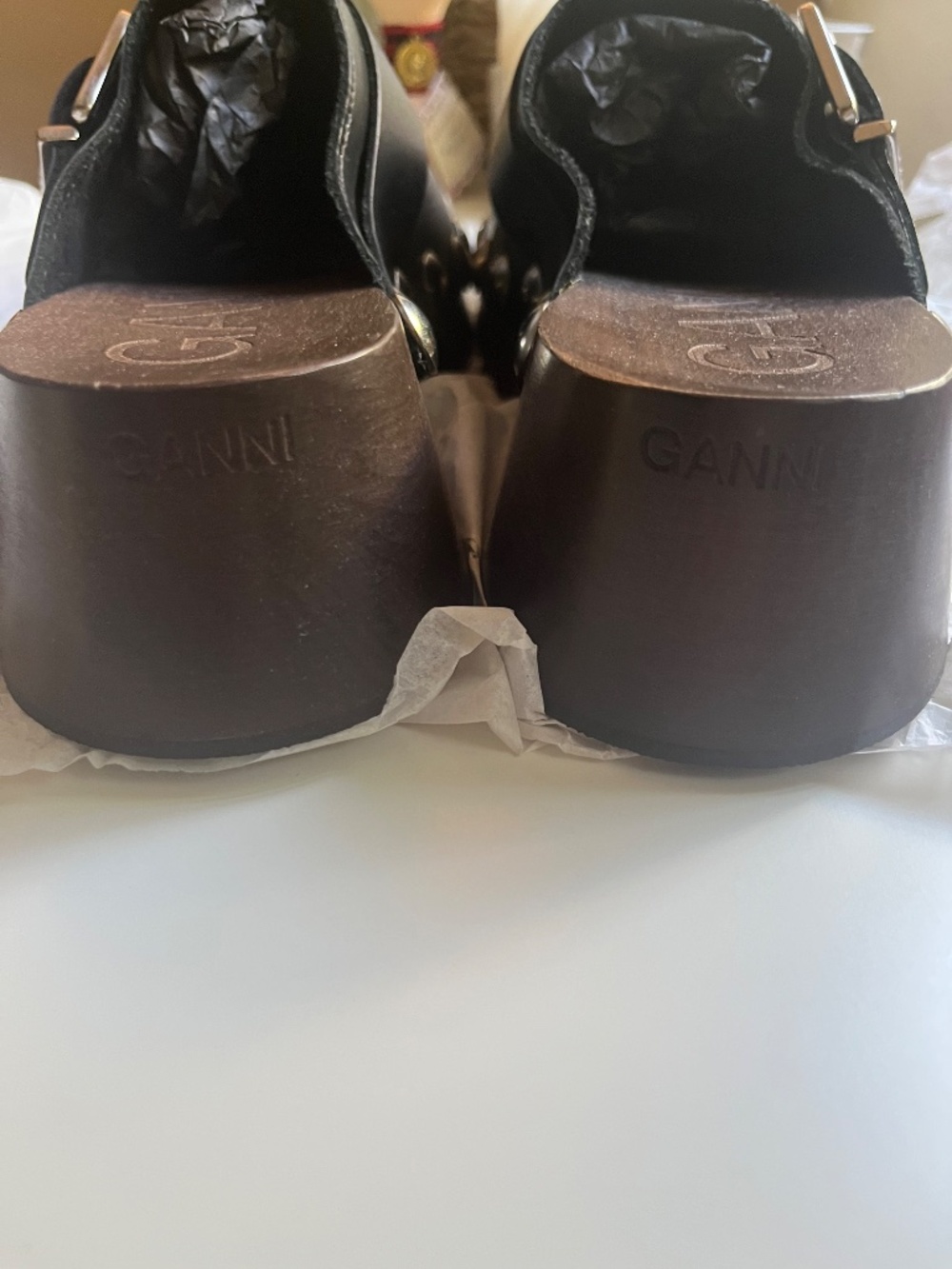 Ganni Black Clogs - NEW - Picture 8 of 9